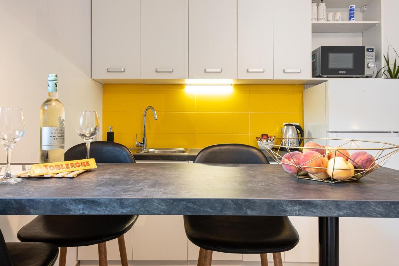 Studio Apartment Les - 4 Min Walk From Amphiteatre พูลา ภายนอก รูปภาพ